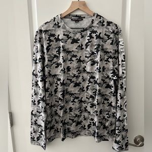 Michael Kors camo Print Size Large sweatshirt Brand New without tags
